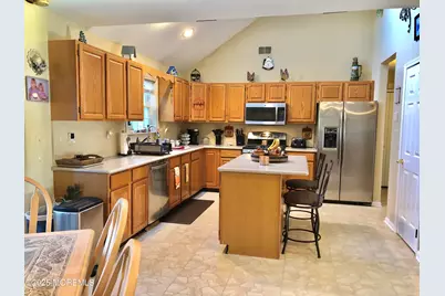 10 Saddlebrook Road, Millstone Township, NJ 08535 - Photo 32