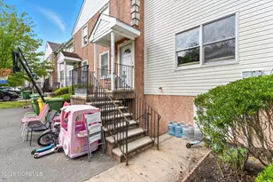 116 Ricky Ln, Lakewood, NJ 08701 - Photo 4