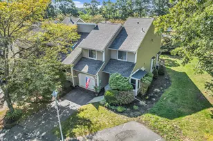 646 Ridgeview Ct, Toms River Township, NJ 08753 - Photo 2