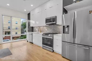 20 Van Nostrand Ave, Jersey City, NJ 07305 - Photo 4