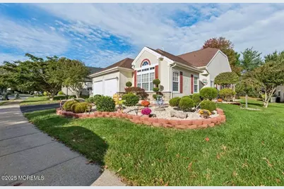 40 Isabella Drive, Manchester Township, NJ 08759 - Photo 2