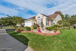 40 Isabella Dr, Manchester Township, NJ 08759 - Photo 2