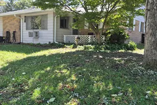 18 Blue Jay St, Manchester Township, NJ 08759 - Photo 2