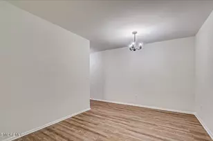 2006 Bayhead Dr, Sayreville, NJ 08859 - Photo 6