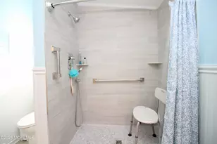 75 Robin Pl, Freehold, NJ 07728 - Photo 24