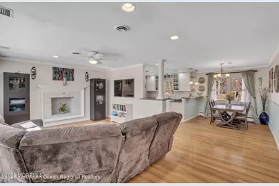 559 Dow Avenue, Oakhurst, NJ 07755 - Photo 8