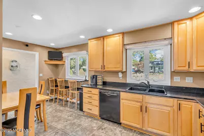 57 N Lakeside Avenue, Jackson, NJ 08527 - Photo 8