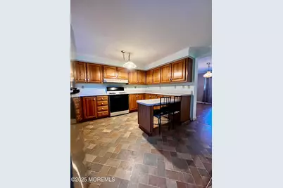 915 Oak Ridge Terrace, Manchester Township, NJ 08759 - Photo 4