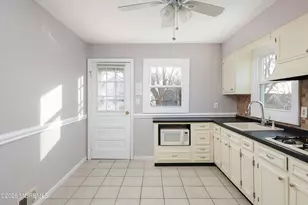 22 Commodore Ave, Keansburg, NJ 07734 - Photo 4