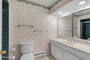 26 Meadow Green Cir, Manalapan Township, NJ 07726 - Photo 14
