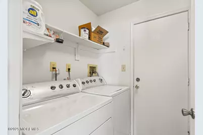 7 Bishop Court, Marlboro Township, NJ 07746 - Photo 10