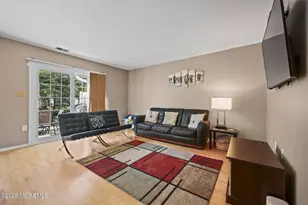 130 Wood Duck Ct, Freehold, NJ 07728 - Photo 8