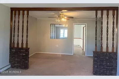 11 Acacia Row, Toms River Township, NJ 08755 - Photo 10