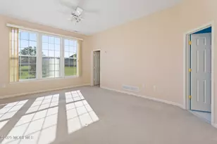 33 Bunker Hill Dr, Allentown, NJ 08501 - Photo 20