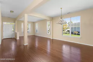 33 Bunker Hill Dr, Allentown, NJ 08501 - Photo 6