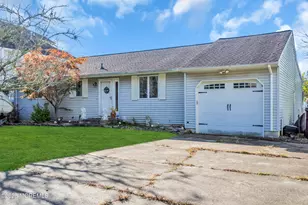 64 Harbor Inn Rd, Bayville, NJ 08721 - Photo 2