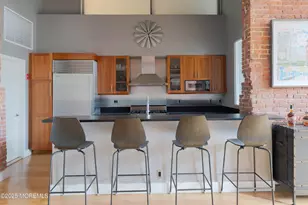 610 Clinton St, Hoboken, NJ 07030 - Photo 2