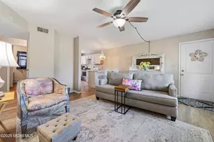 39 Cambridge Ct, Lakewood, NJ 08701 - Photo 8