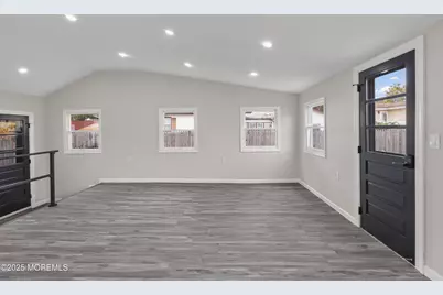 116 Hudson Avenue, Hazlet Township, NJ 07734 - Photo 30