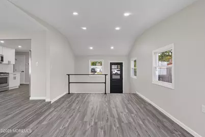 116 Hudson Avenue, Hazlet Township, NJ 07734 - Photo 32