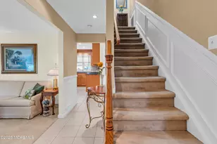 21 Thoreau Dr, Manalapan Township, NJ 07726 - Photo 4