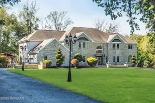 1 Fountayne Ln, Manalapan Township, NJ 07726 - Photo 4