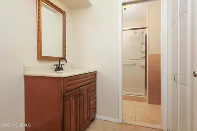 109 Lexington Court, Red Bank, NJ 07701 - Photo 30