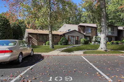 109 Lexington Court, Red Bank, NJ 07701 - Photo 4