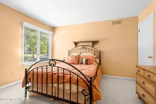 10 Oak Tree Ln, Ocean Twp, NJ 07712 - Photo 22