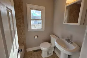 6 Trumen Pl, Hazlet Township, NJ 07730 - Photo 8