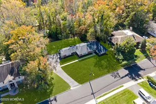 404 Brookside Ave, Oakhurst, NJ 07755 - Photo 38