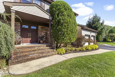 16 Timber Lane, Manalapan Township, NJ 07726 - Photo 4