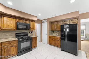 16 Timber Ln, Manalapan Township, NJ 07726 - Photo 14