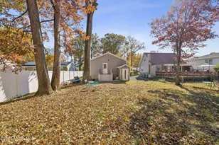 1569 Holly Rd, North Brunswick Township, NJ 08902 - Photo 26