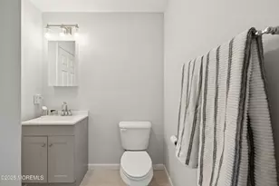 1569 Holly Rd, North Brunswick Township, NJ 08902 - Photo 20