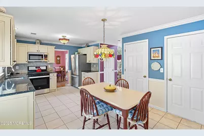 1990 Country Trce, Toms River Township, NJ 08753 - Photo 14