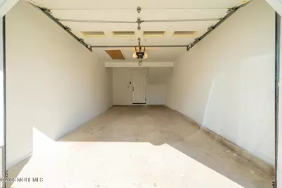 32 Plaza De Las Lobos #C, Freehold, NJ 07728 - Photo 14