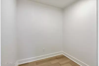 243 Woodcrest Road, Oakhurst, NJ 07755 - Photo 18