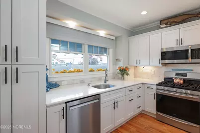 45 Inlet Drive, Point Pleasant Beach, NJ 08742 - Photo 8