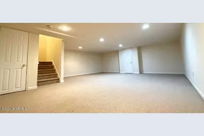 79 Lexington Court, Holmdel, NJ 07733 - Photo 16