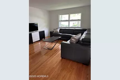 172 Larchwood Avenue, Oakhurst, NJ 07755 - Photo 2