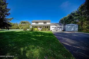 75 N Rochdale Ave, Millstone Township, NJ 08535 - Photo 38