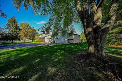 75 N Rochdale Avenue, Millstone Township, NJ 08535 - Photo 40