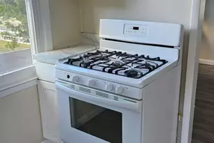 110 Hibernia Ave, Lakehurst, NJ 08733 - Photo 8