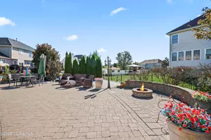 6 Cornell Ct, Freehold, NJ 07728 - Photo 4