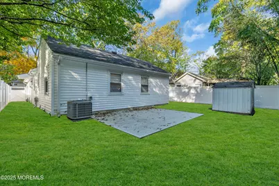 185 Elmwood Road, Oakhurst, NJ 07755 - Photo 4