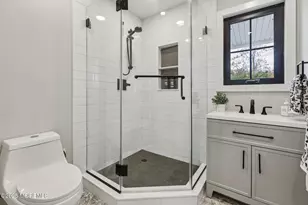 235 Alameda Dr, Brick, NJ 08723 - Photo 4