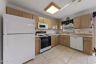 10 W Mermaid Ln, Long Beach Township, NJ 08008 - Photo 12