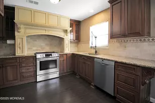 1 Morning Glory Ln, Whiting, NJ 08759 - Photo 12