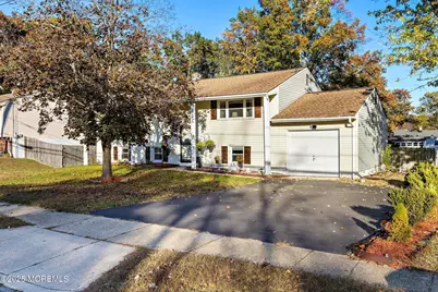 28 Salem Hill Road, Howell Township, NJ 07731 - Photo 4